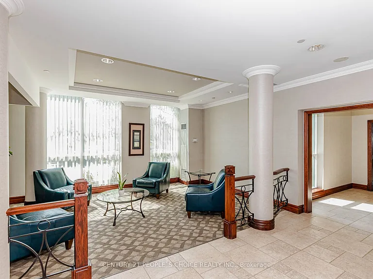 2565 Erin Centre Blvd #506 — Photo 5