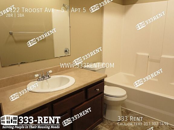 4th image of 4122 Troost Ave #5