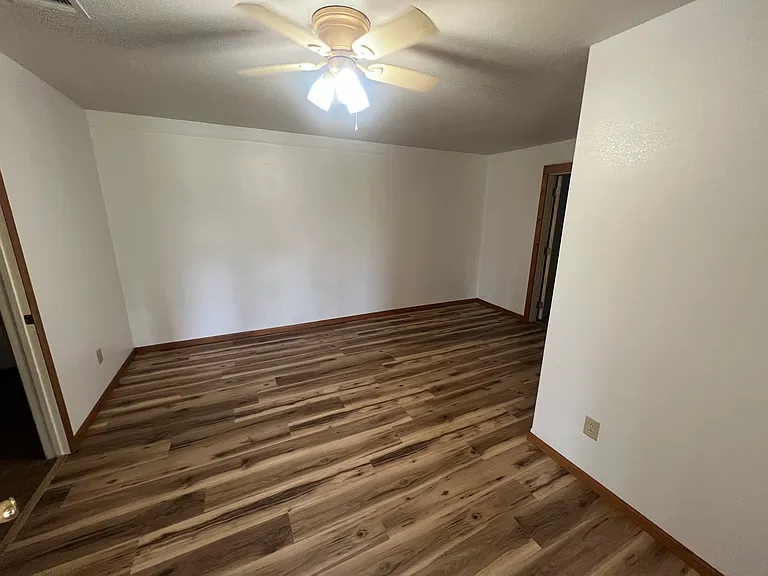 4529 Highway 37 — Photo 12