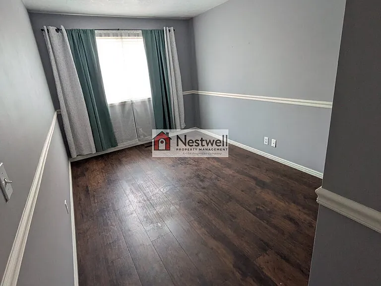 1637 W Crystal Ridge Dr — Photo 13
