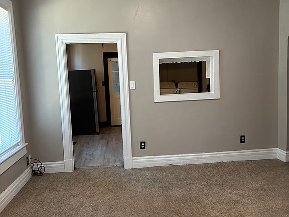 3rd image of 1701 Boyd St