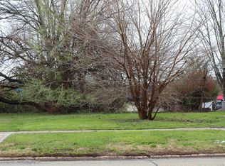 411 W Carpenter St, Springfield, IL 62702