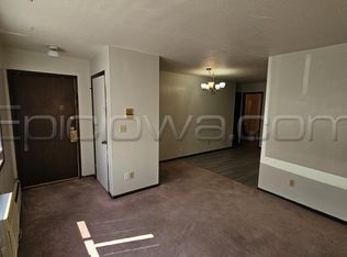 200 31st St NE - 2, Cedar Rapids, IA 52402