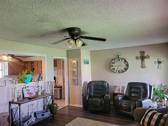 4th image of 4310 Brookdale Dr