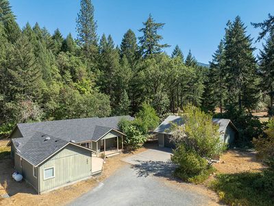 781 Cheney Creek Rd, Grants Pass, OR, 97527