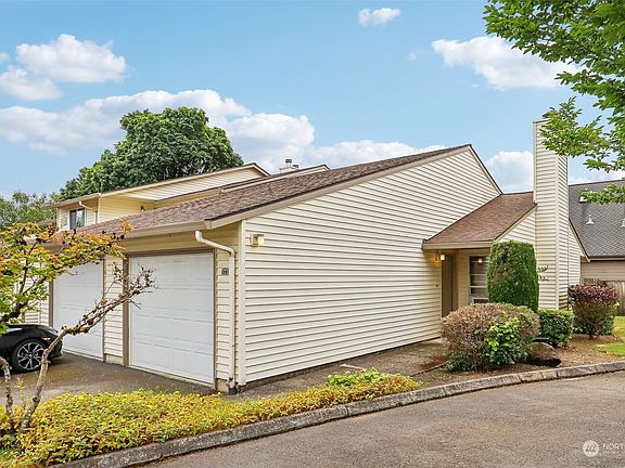 3rd image of 514 SE 157th Avenue #26