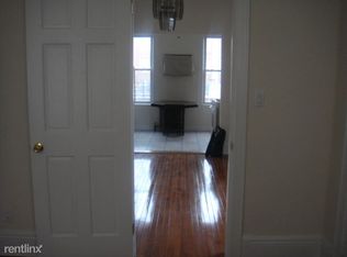 2376 32nd St, Astoria, NY 11105