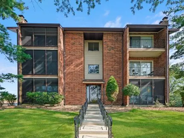 9910 Shady Ln #5706, Orland Park, IL 60462