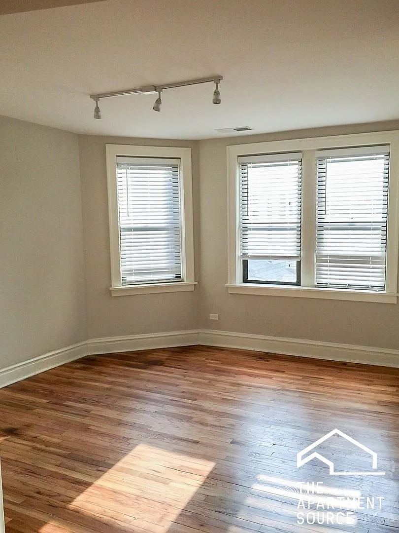 1 bed, $2,195 — Photo 2