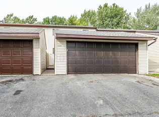 1424 10th St W, West Fargo, ND 58078