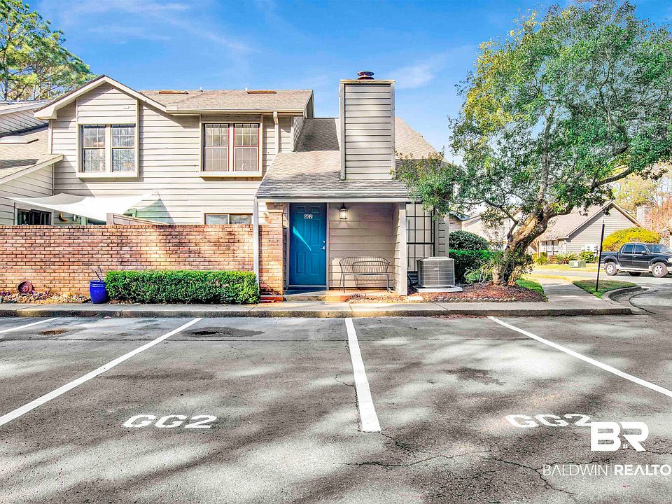 1st image of 389 Clubhouse Dr APT Gg2