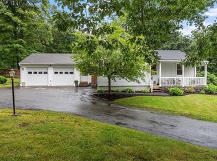 5 Hemlock Dr, Lunenburg, MA 01462