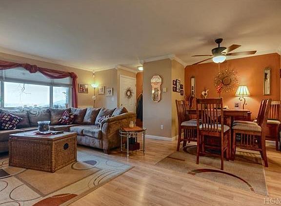 3rd image of 675 Route 6 APT F10