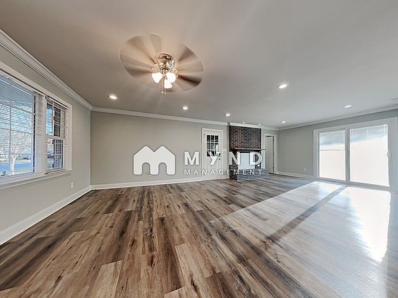 2nd image of 4248 Dawnwood Dr