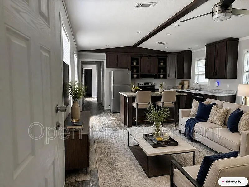 3 bed, 2.0 bath, 1153 sqft, $1,385 — Photo 4