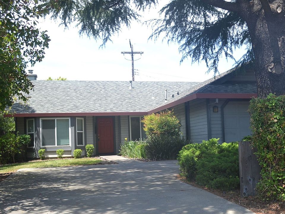 1st image of 5401 McKay St