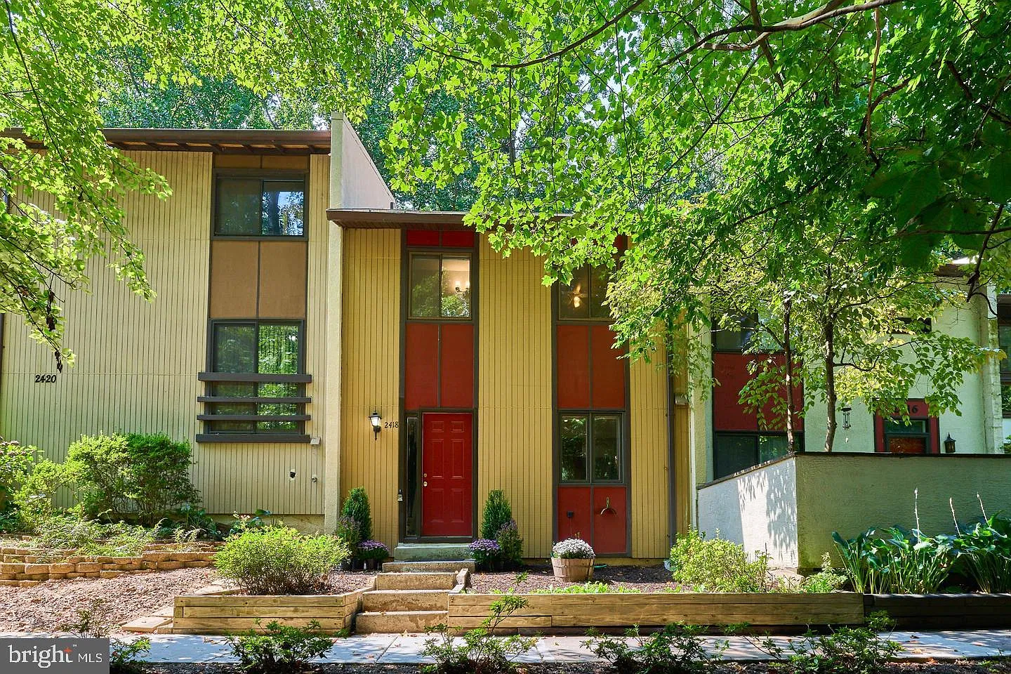 Pinecrest/Reston — Photo 1