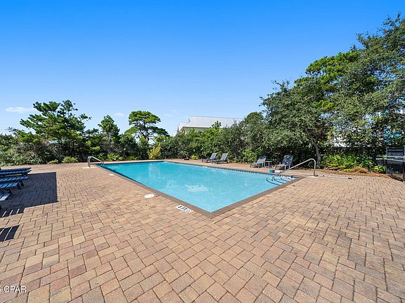 5th image of 222 Wiregrass Ln