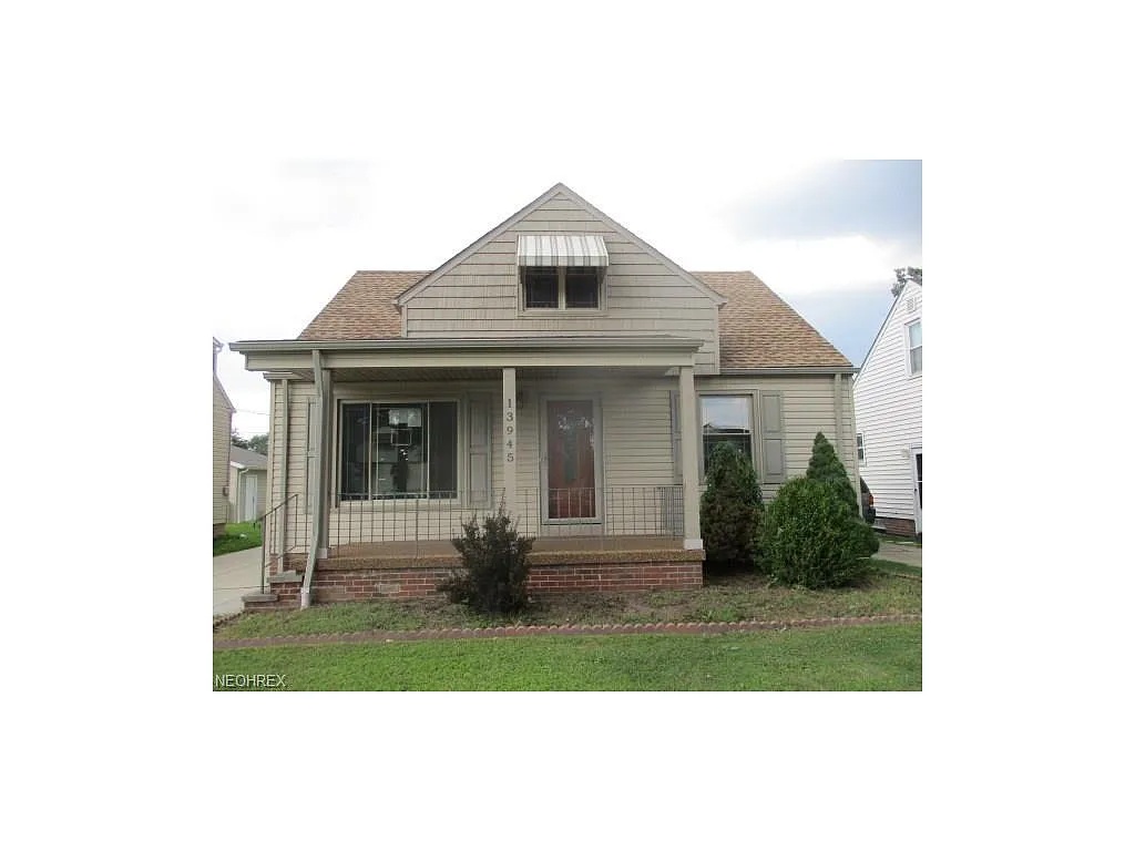 13945 Hathaway Rd photo 1