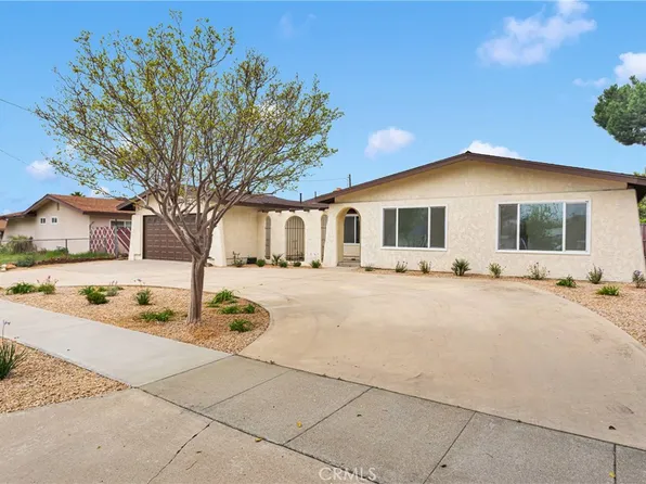 9416 Emerald Ave, Fontana, CA 92335