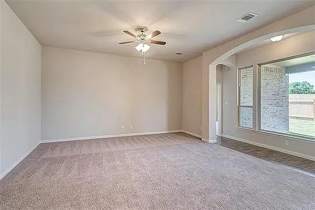 20008 Navarre Ter — Photo 7