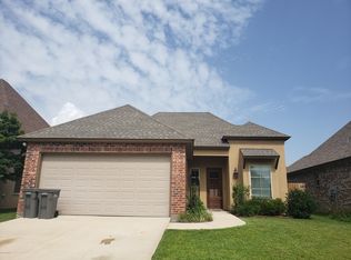 116 Heathwood Dr, Broussard, LA 70518