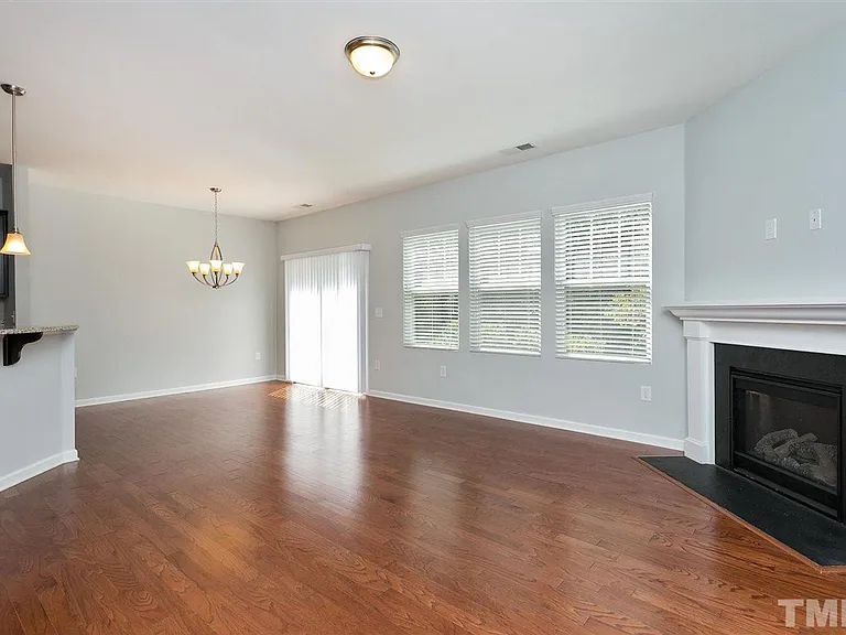 377 Durants Neck Ln — Photo 5