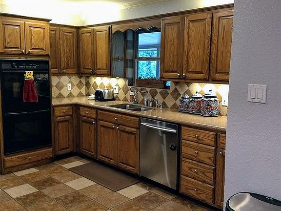 4th image of 220 Rodessa Dr