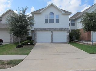 10226 Hillenberg Ln, Houston, TX 77034