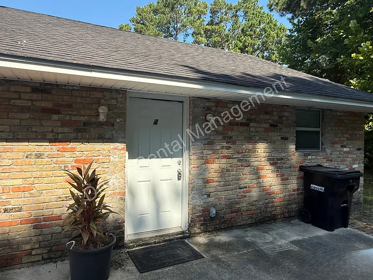 12461 Wardline Rd — Photo 2