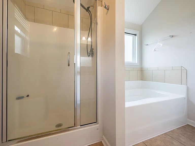 724 Fordham Rd — Photo 13