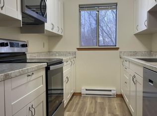 2411 Tawhee Dr #202, Madison, WI 53711