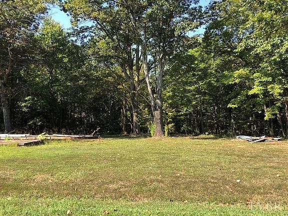 4th image of 567 Redbird Dr