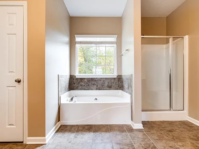 107 Havenwood Ct — Photo 28