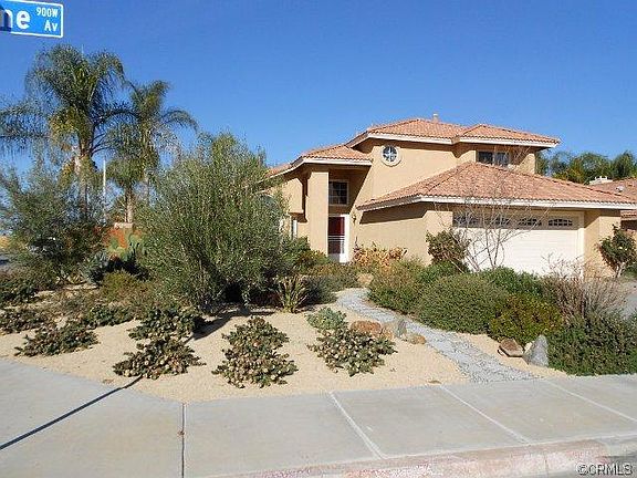 3rd image of 994 Sunstone Ave