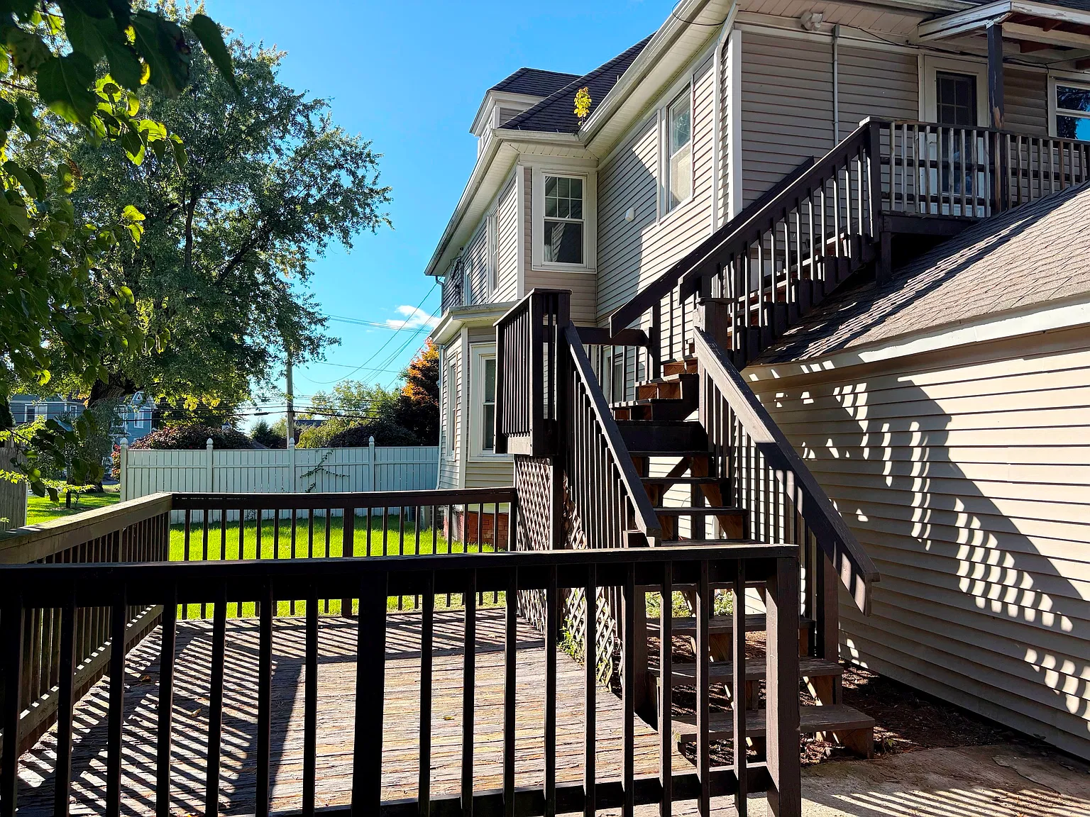 2 bed, 1100 sqft, $2,400 — Photo 4