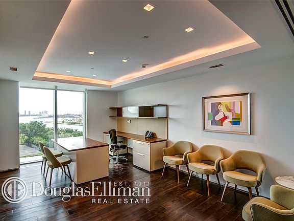 5th image of 900 Biscayne Blvd #O-701
