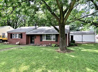 904 Washington St, Florissant, MO 63031