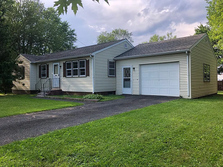 12 Livingston Pkwy #HOUSE — Photo 7