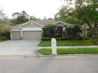 409 Pinewood Dr, Oldsmar, FL 34677
