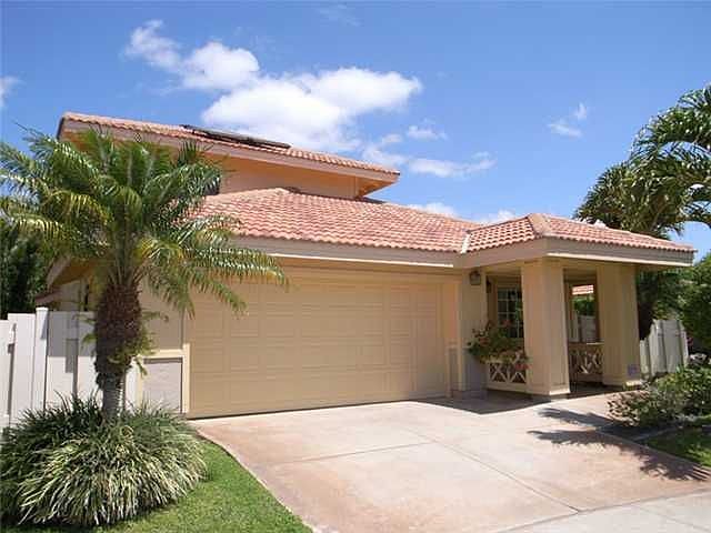 Resort style living in Kapolei.