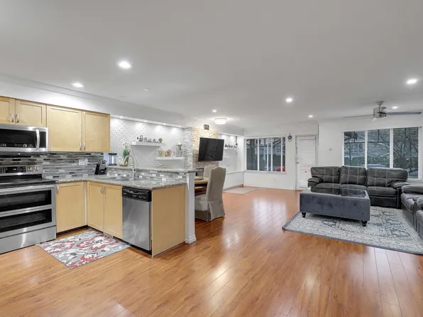 12040 68th Ave #132, Surrey, BC V3W 1P5