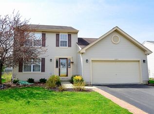2099 Foxtail Dr, Aurora, IL 60504