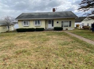 1 Stehr St, Branchville, NJ 07826