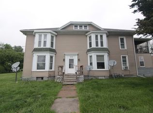 448 W 3rd Ave #1, Woodhull, IL 61490