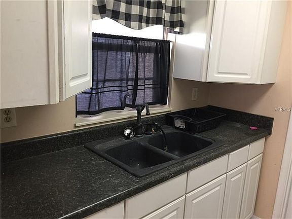 3rd image of 949 W Embassy Dr