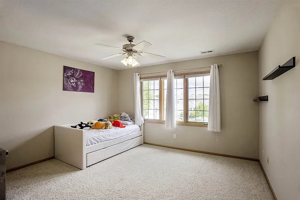 4 bed, 2244 sqft, $2,500 — Photo 1