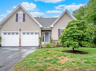 1 Mystique Ln #1, Cromwell, CT 06416