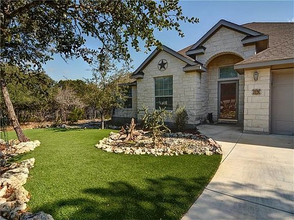 3rd image of 74 Whispering Valley Dr