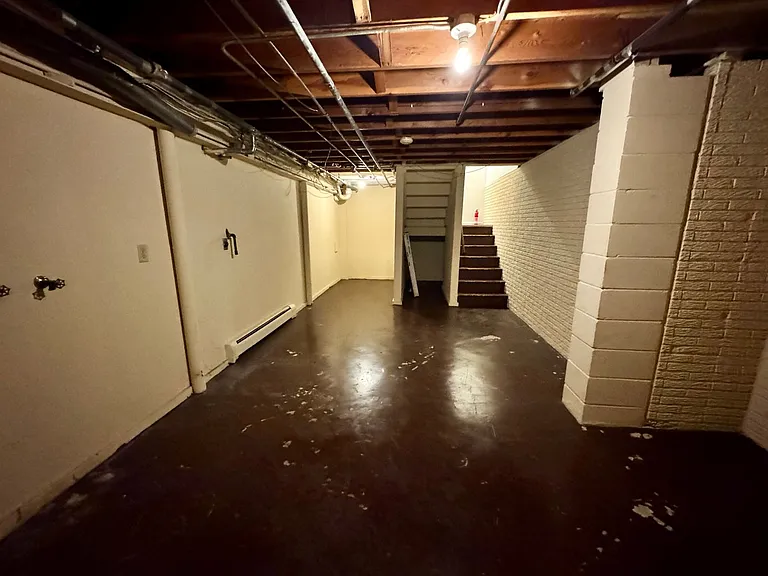 1515 Holiday Dr — Photo 33